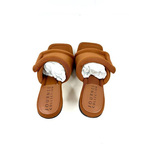 Journee Collection Women Addriel Square Toe Dress Sandals Heels Tan Size 6
NWT - Picture 3 of 6